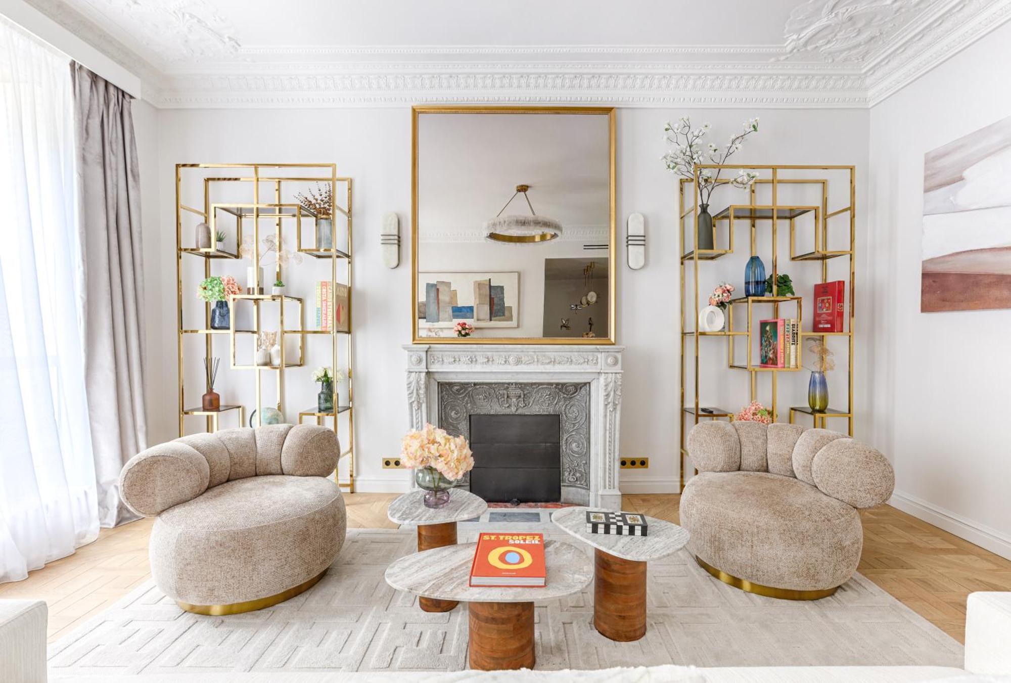 Elegant Luxury For 6 On Champs-elysees * Parigi